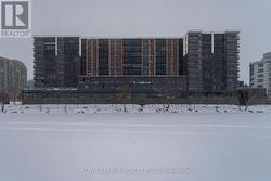 Lakhouse from the frozen bay - 