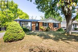 75 TWEED CRESCENT  London North (North H), ON N5X 1Z5