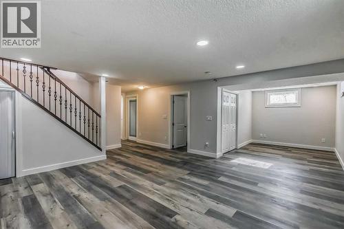 23 Cheltenham Road Nw, Calgary, AB - Indoor Photo Showing Other Room