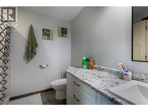 414 Mallory Road, Enderby, BC - Indoor Photo Showing Bathroom