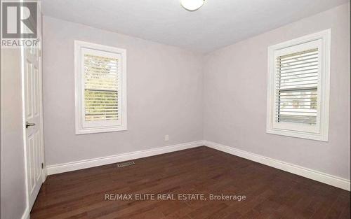 110 Front Street E, Whitby, ON - Indoor Photo Showing Other Room