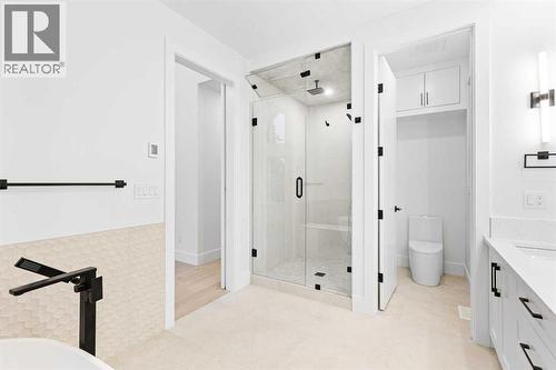 520 34A Street Nw, Calgary, AB - Indoor Photo Showing Other Room