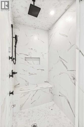 520 34A Street Nw, Calgary, AB - 