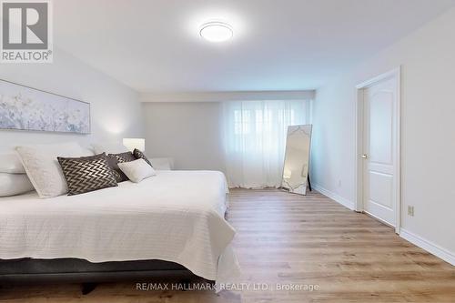 2 Butterfield Drive, Toronto, ON - Indoor Photo Showing Bedroom