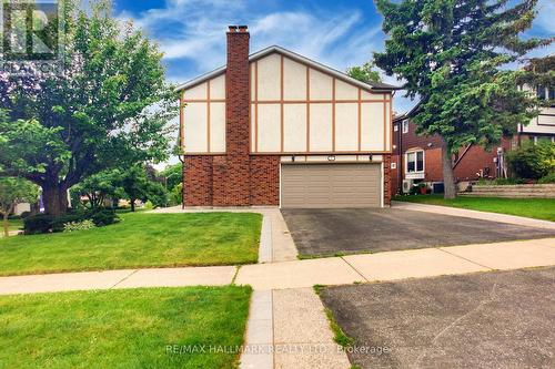 2 Butterfield Drive, Toronto, ON - Outdoor