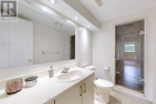 2 Butterfield Drive, Toronto, ON - Indoor Photo Showing Bathroom