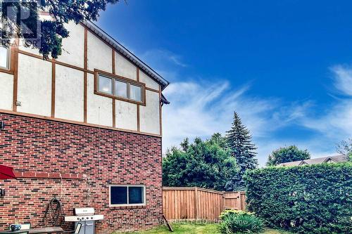 2 Butterfield Drive, Toronto, ON - Outdoor