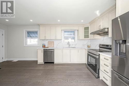 60 West 1St Street, Hamilton, ON - Indoor Photo Showing Kitchen With Stainless Steel Kitchen