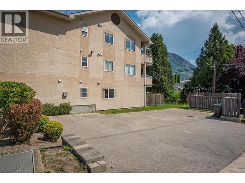 573 10th Avenue Unit# 1  Castlegar, BC V1N 1K6