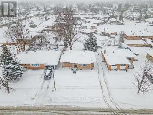 55 DAVIDSON STREET  Barrie, ON L4M 3S1