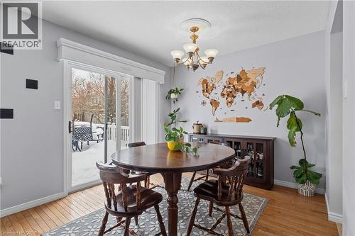 20 Endeavour Drive, Cambridge, ON - Indoor Photo Showing Dining Room