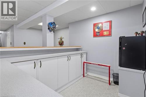 20 Endeavour Drive, Cambridge, ON - Indoor