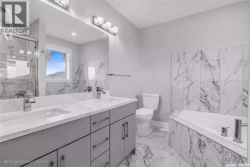 707 Nazarali Union, Saskatoon, SK - Indoor Photo Showing Bathroom