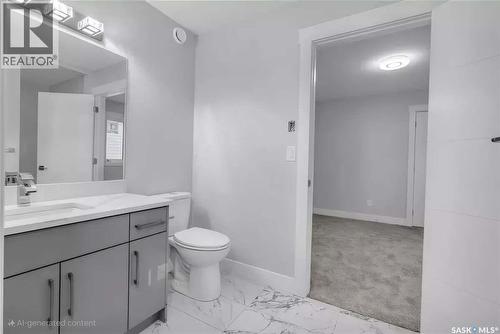 707 Nazarali Union, Saskatoon, SK - Indoor Photo Showing Bathroom