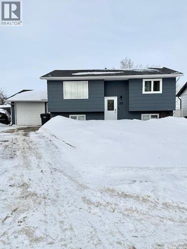 35 Collacott DRIVE  Yorkton, SK S3N 3E5