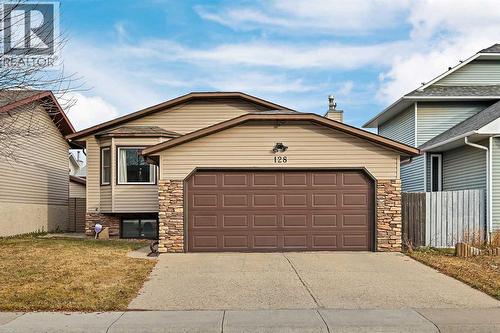 128 Ventura Way Ne, Calgary, AB - Outdoor