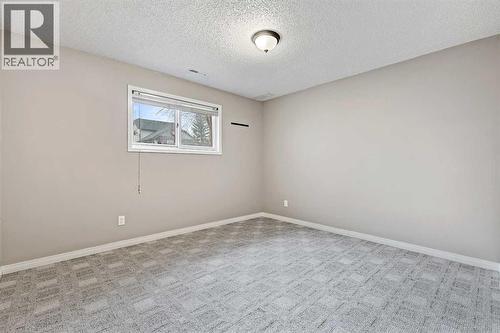 128 Ventura Way Ne, Calgary, AB - Indoor Photo Showing Other Room