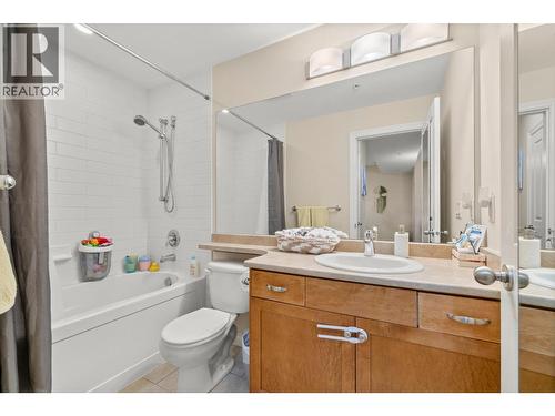 3832 Old Okanagan Highway Unit# 3406, West Kelowna, BC - Indoor Photo Showing Bathroom