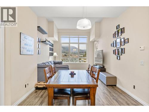 3832 Old Okanagan Highway Unit# 3406, West Kelowna, BC - Indoor Photo Showing Dining Room