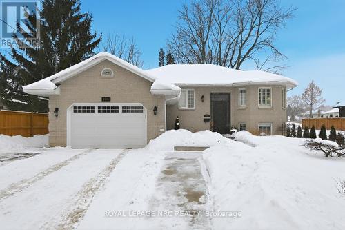 1146 LINE AVENUE  Pelham (Fonthill), ON L3C 3C4