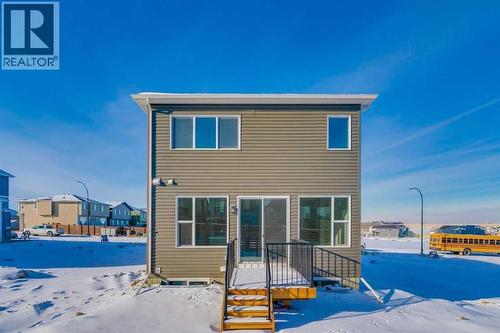 28 Calhoun Rise Ne, Calgary, AB - Outdoor
