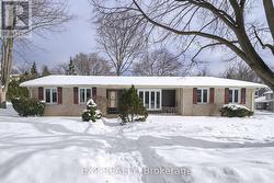 744 BARCLAY ROAD  London South (South M), ON N6K 1K7