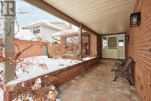 9 Woodthrush Green, Ottawa, ON - Outdoor