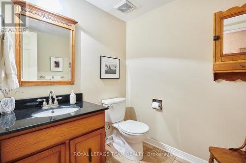 9 Woodthrush Green, Ottawa, ON - Indoor Photo Showing Bathroom