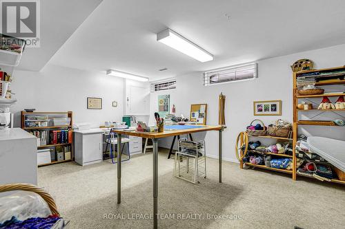 9 Woodthrush Green, Ottawa, ON - Indoor