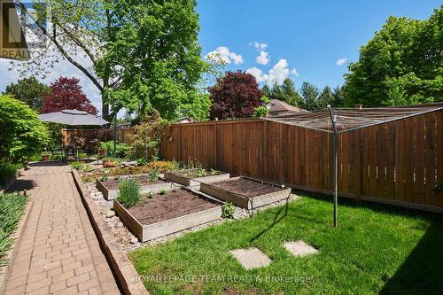 9 Woodthrush Green, Ottawa, ON - Outdoor