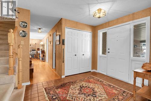 9 Woodthrush Green, Ottawa, ON - Indoor Photo Showing Other Room