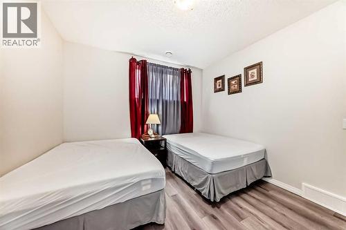 217 Masters Road Se, Calgary, AB - Indoor Photo Showing Bedroom