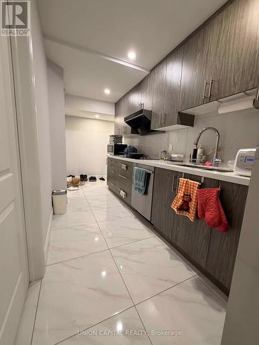 1 Waterleaf Road, Markham, ON - Indoor Photo Showing Other Room