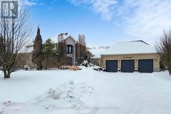 14 ROBERT GRAY ROAD  Whitchurch-Stouffville, ON L4A 1M4