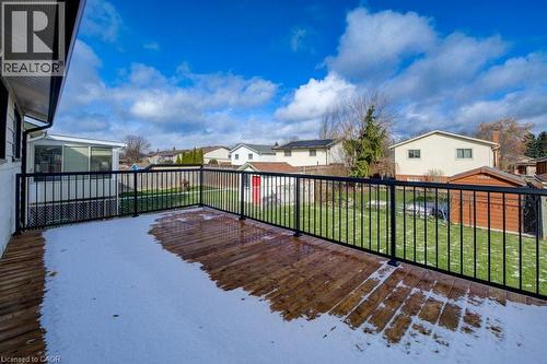 402 Heritage Drive, Kitchener, ON - Outdoor With Deck Patio Veranda With Exterior