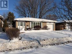 67 HIGHCASTLE ROAD  Toronto, ON M1E 4N2