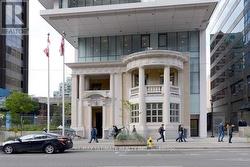 3009 - 426 UNIVERSITY AVENUE  Toronto, ON M5G 1S9