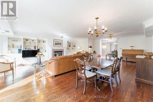 307 - 85 Wellington Street W, Aurora, ON - Indoor Photo Showing Other Room With Fireplace