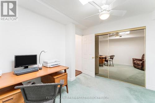 307 - 85 Wellington Street W, Aurora, ON - Indoor Photo Showing Office