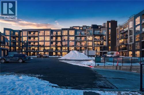 10 CONCORD Place Unit# 205  Grimsby, ON L3M 0G6