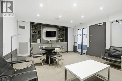 10 Concord Place Unit# 205, Grimsby, ON - Indoor