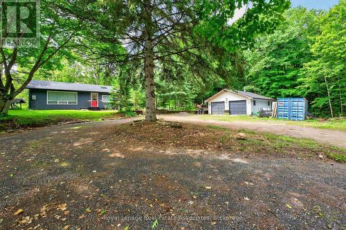 17377 35 HIGHWAY  Algonquin Highlands, ON K0M 1S0