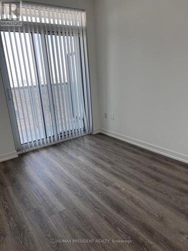 5302 - 8 Interchange Way, Vaughan, ON - Indoor Photo Showing Other Room