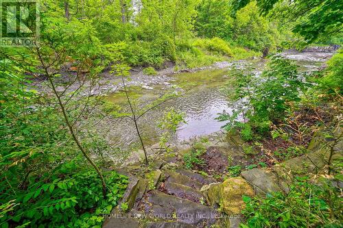 1305 Mineola Gardens, Mississauga, ON - Outdoor