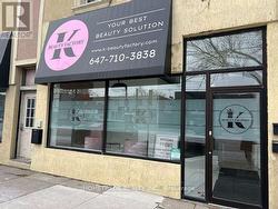 3428 LAKE SHORE BOULEVARD W  Toronto, ON M8W 1N3