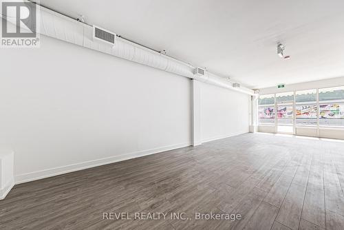 1127 Main Street E, Hamilton, ON 