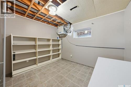 3441 12Th Avenue E, Prince Albert, SK - Indoor