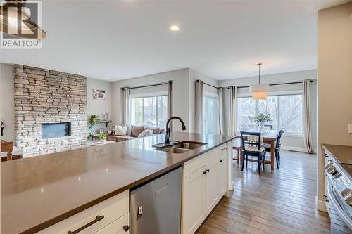 75 Masters Rise Se, Calgary, AB 