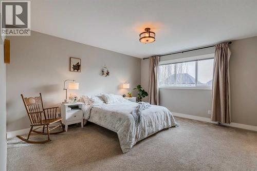 75 Masters Rise Se, Calgary, AB 