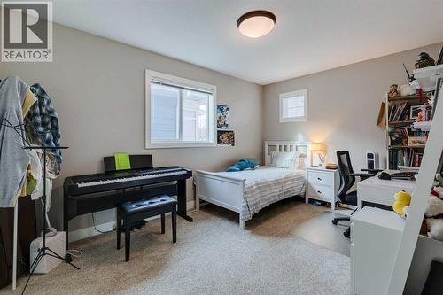 75 Masters Rise Se, Calgary, AB 